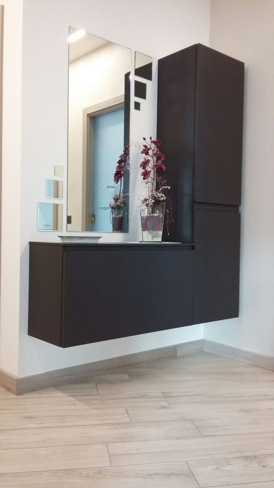 vetreria gottardi, specchio, illuminazione, specchio illuminato, specchio sabbiato, sabbiatura, vetro